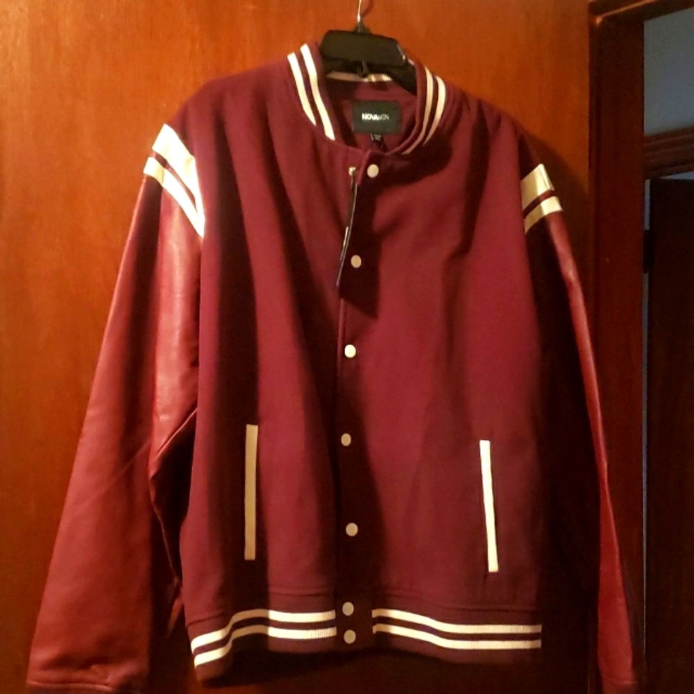 NovaMen size 2X maroon varsity jacket